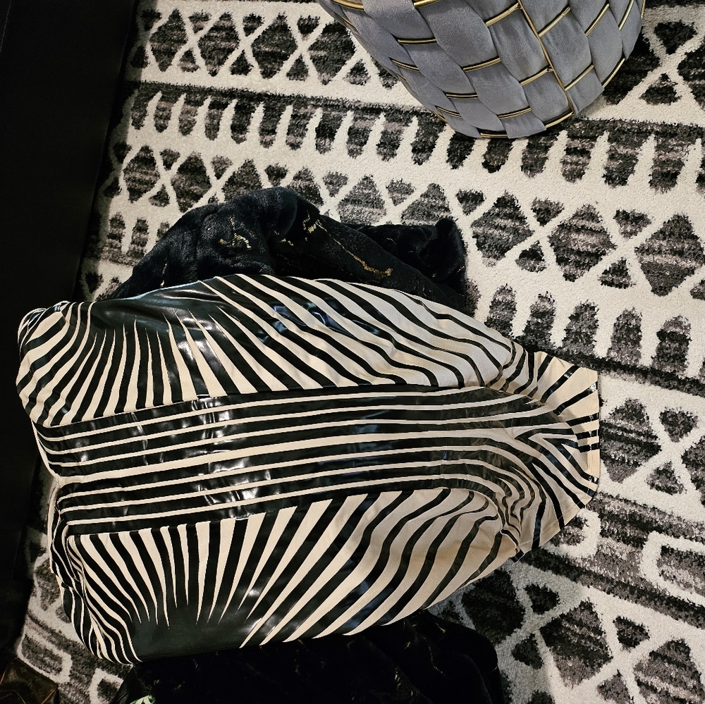 GOLD LABEL COUTURE - Picture 11 of 12